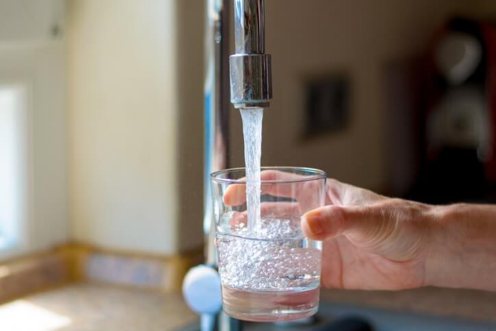 How To Tell If Your Drinking Water Is Safe